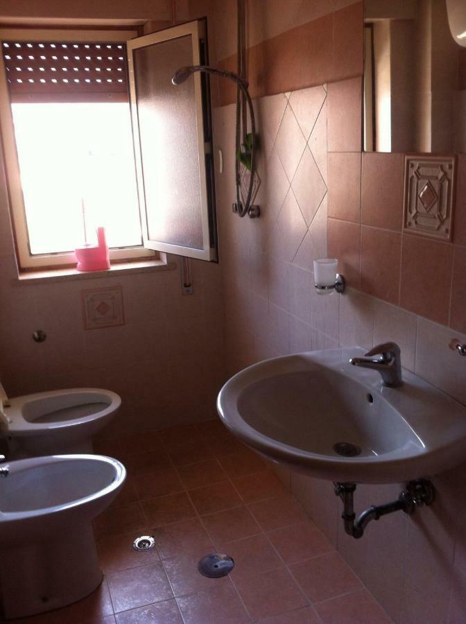 Casa Al Mare A Scalea Apartment ภายนอก รูปภาพ